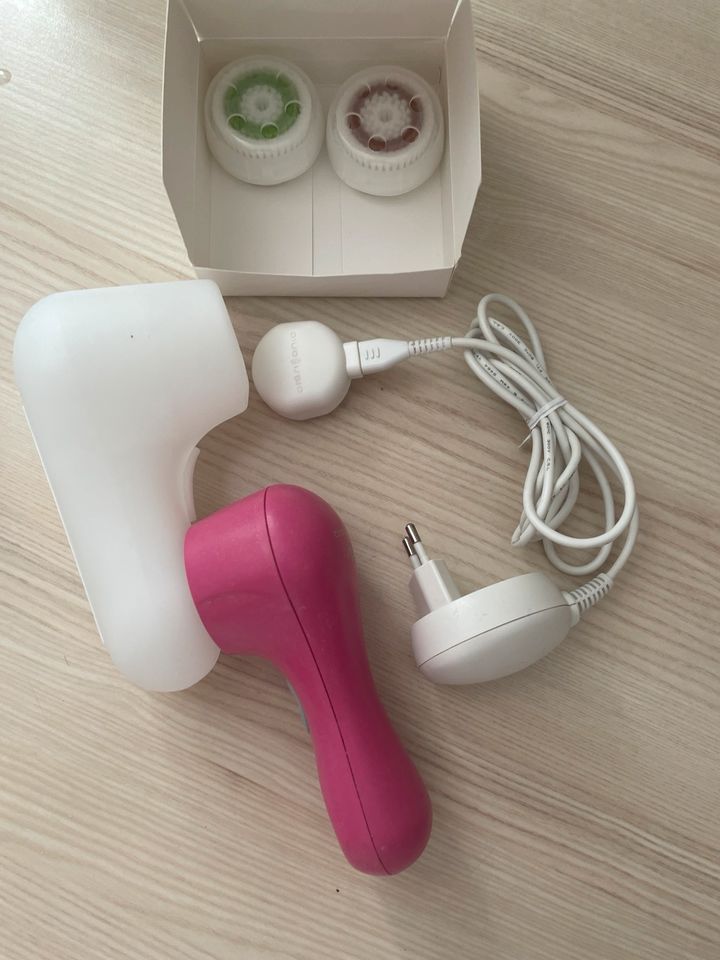 Gesichtsbürste Clarisonic mia 2 in Bad Lippspringe