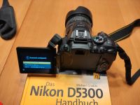 Nikon D 5300 mit viel Zubehör Baden-Württemberg - Baienfurt Vorschau