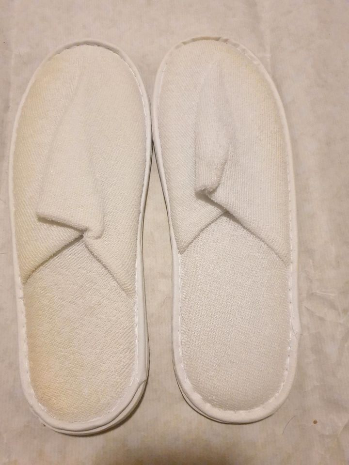 Gästeschuhe Hochzeit Slipper in Vaihingen an der Enz