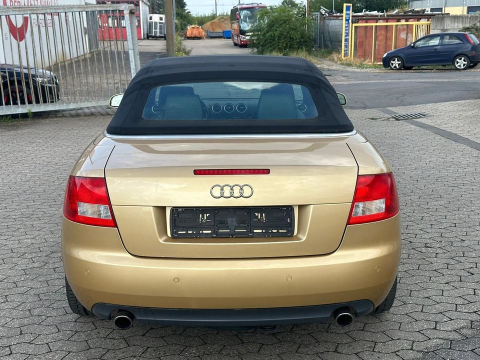 Audi A4 1.8 T quattro Cabrio - Leder - Navi - Xenon in Bornheim