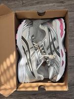 Asics Gel Kayano 14 Cream/Sweet Pink Gr.44 Nordrhein-Westfalen - Alsdorf Vorschau