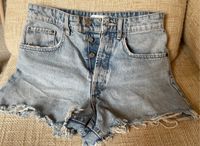 Hotpants Shorts Jeans Stone washed hell Zara Gr.36 Nordrhein-Westfalen - Laer Vorschau