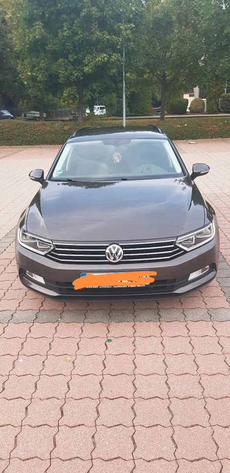 Volskwagen Passat Variant B8 2.0 TDI Trendline in Pfullingen