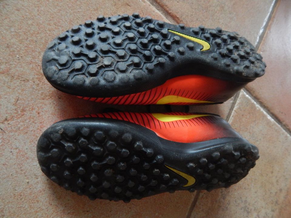 Nike Mercurial X Fußballschuhe Stollenschuhe 36,5 UK4 in Großerlach