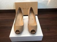Pumps Wildleder beige Unisa Gr. 38 Brandenburg - Hennigsdorf Vorschau