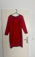 Rotes Kleid Bayern - Regensburg Vorschau