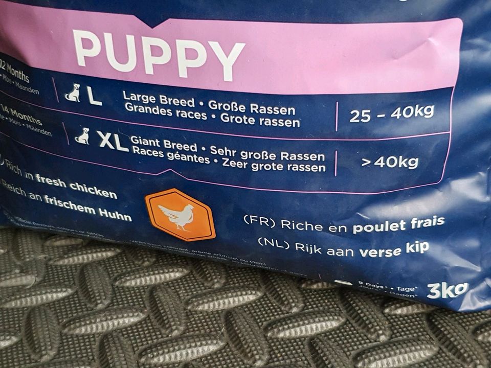 EUKANUBA Trockenfutter Welpen 3kg, ungeöffnet in Neuss