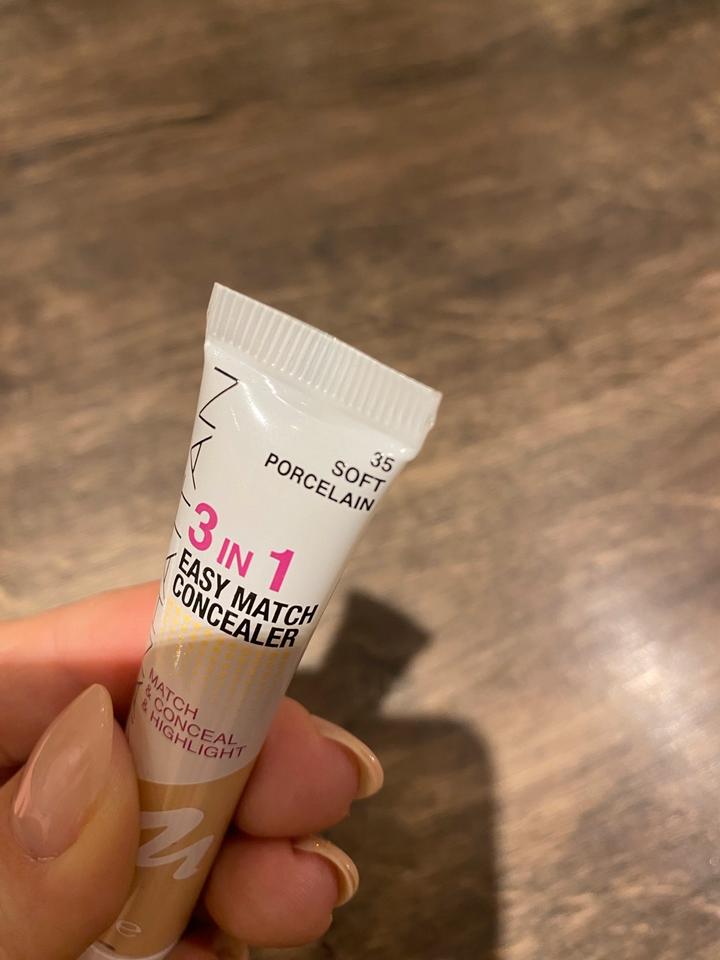 Manhattan 3 in 1 Easy Match Concealer Nr. 35, Soft Porcelain in Amberg b. Buchloe