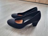 High Heels in schwarz, Gr. 36, Wildleder-Optik Hessen - Langen (Hessen) Vorschau