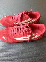 Fila Sneaker Turnschuhe Größe 39 unisex Vintage rot Frankfurt am Main - Bornheim Vorschau