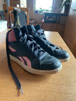 Sneaker Turnschuhe reebok blau pink Gr. 5,5 Sachsen - Wachau Vorschau