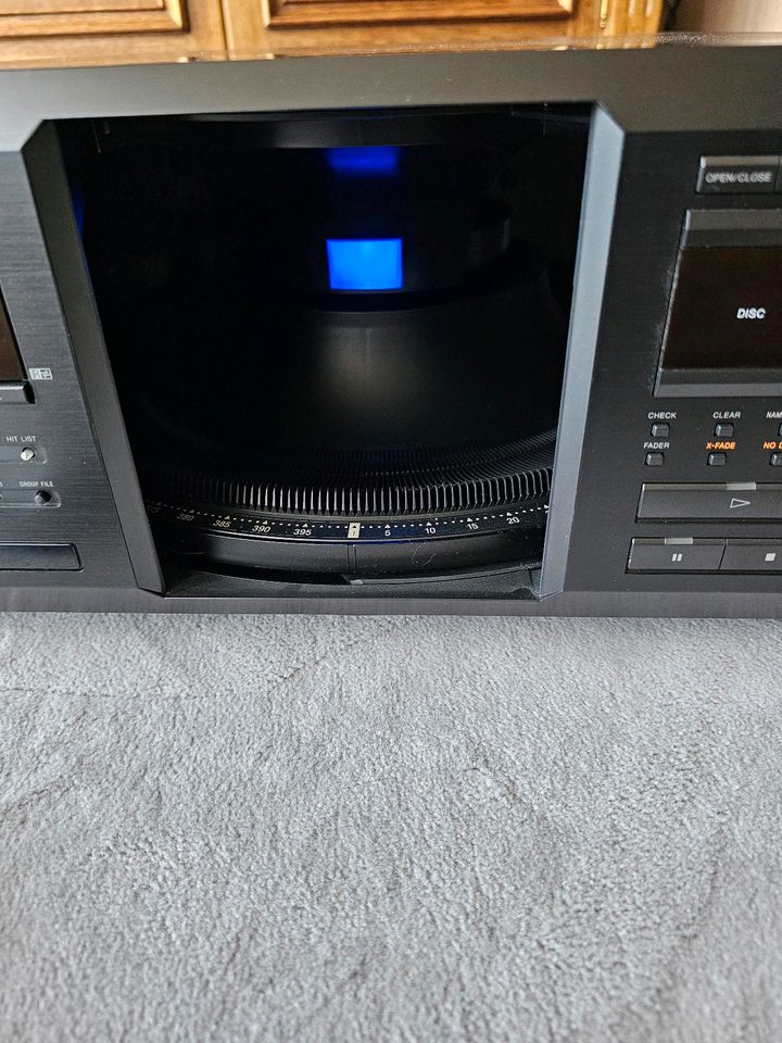 Kenwood DVF-J6050 Megastorage DVD wechsler 400+3 DVD/CD in Hamburg