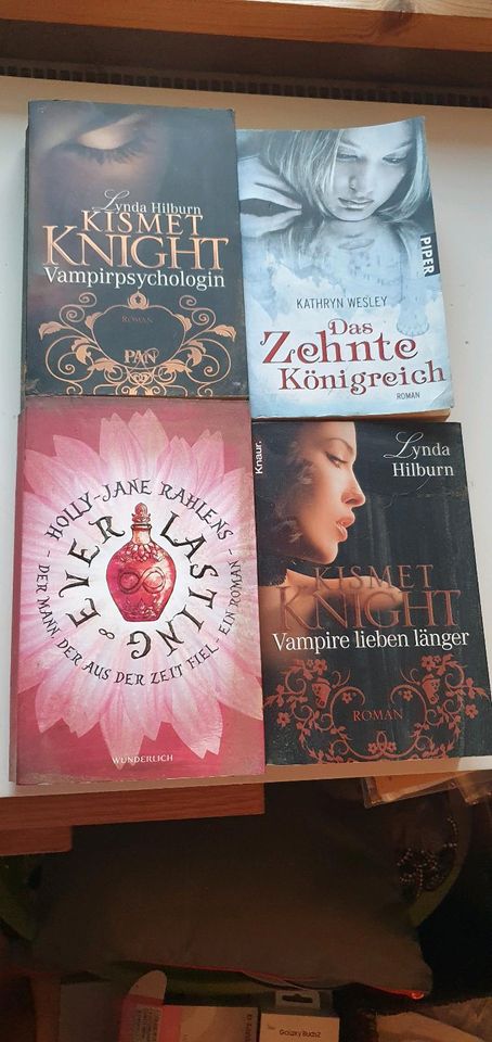 Diverse Bücher alle Genres in Biebesheim