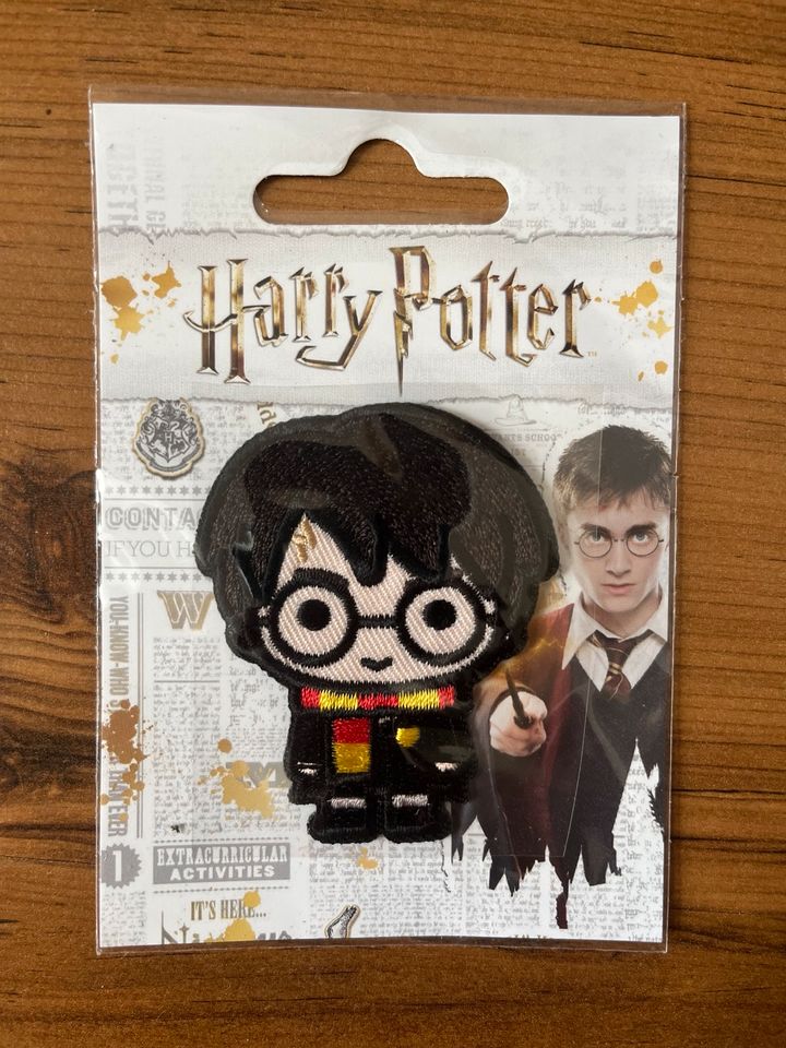 Harry Potter Geschenkpapier/Sticker/Aufnäher/Briefumschläge in Dresden