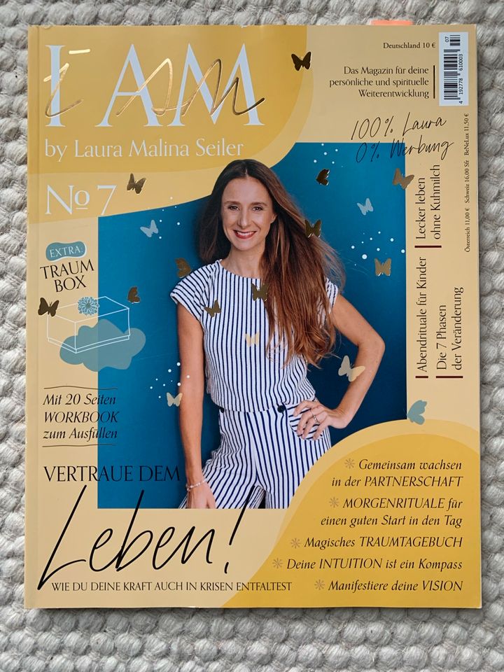 Zeitschriften I AM von Laura Malina Seiler - TOP-ZUSTAND! in Dresden