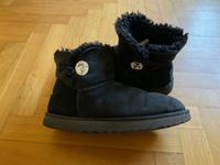 UGG, UGGs, Boot, Boots,  Gr. 41,5 Berlin - Wilmersdorf Vorschau