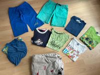 Set Jungskleidung Gr 110 Badeshirt, Hosen und T-Shirts kurz & lan Schleswig-Holstein - Norderstedt Vorschau