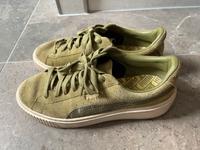Puma Suede Plattform in grün Gr. 38 Hessen - Bad Soden am Taunus Vorschau