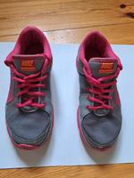 Sportschuhe Nike 36 Berlin - Lichtenberg Vorschau