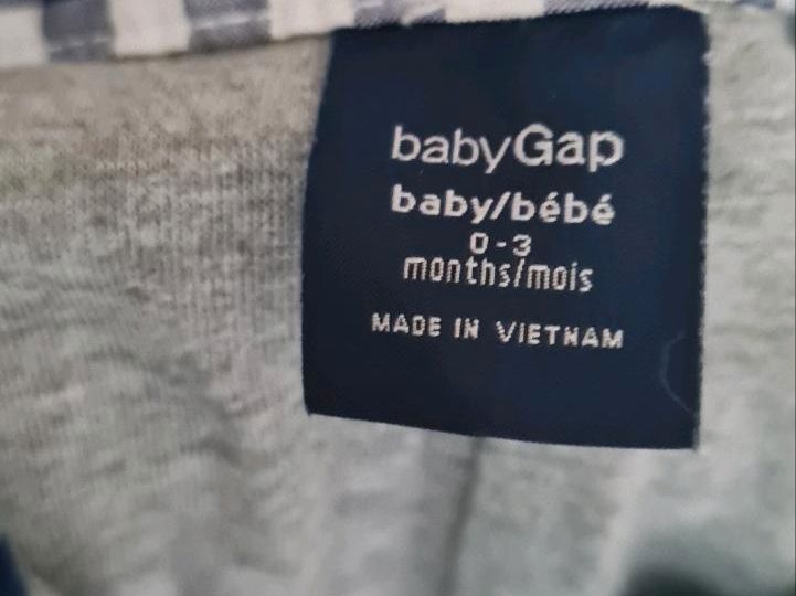 Baby GAP Overall Jumpsuit Gr.0-3 mon. in Dortmund