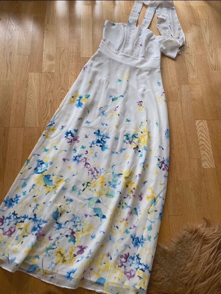 Tolles Sommerkleid, Maxikleid, Strandkleid, Strandhochzeit - 34 in München