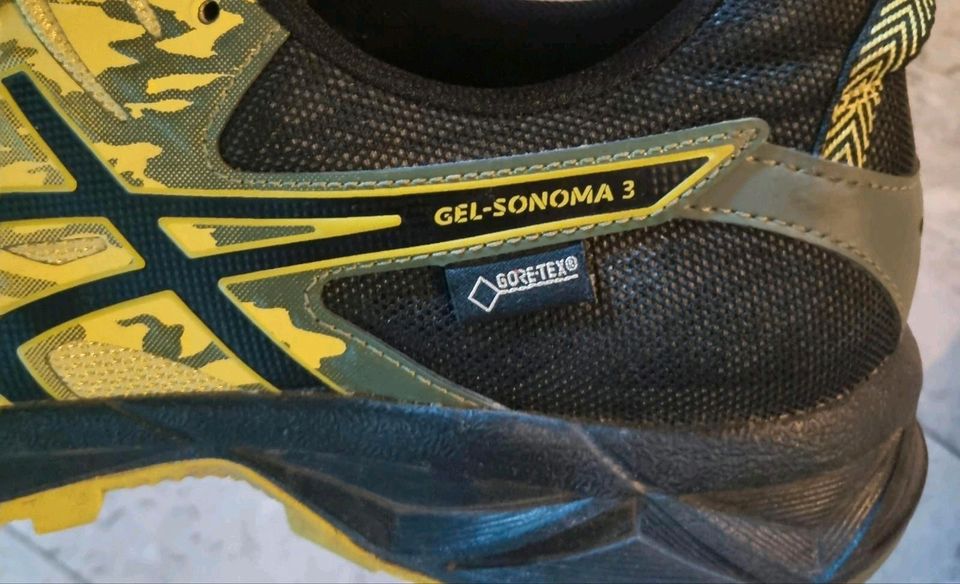 Asics Sonoma 3 Laufschuhe, Gr.42, fällt aus wie Gr.40 in Ober-Ramstadt