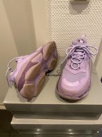 Balenciaga Triple S Innenstadt - Köln Altstadt Vorschau