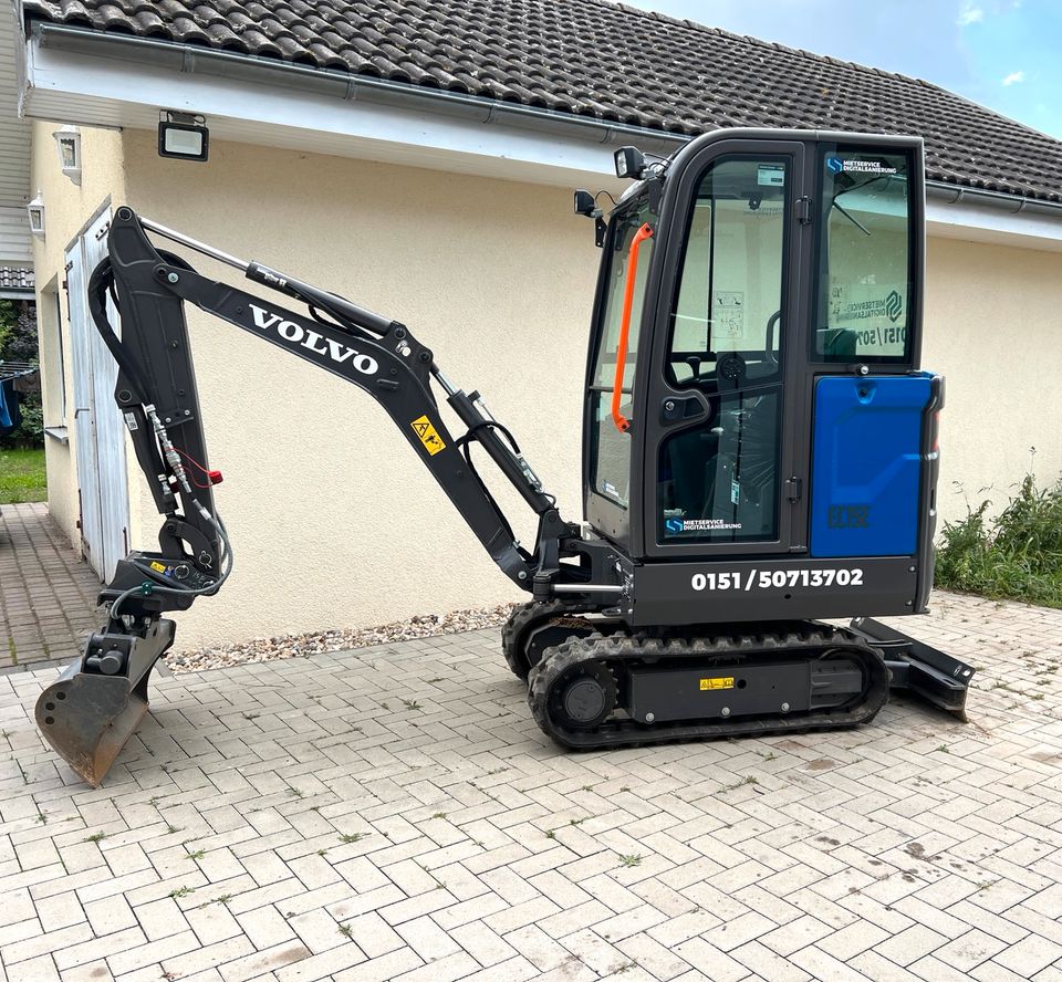 Minibagger zu VERMIETEN: Volvo EC15E - Bagger - Radlader - Mieten in Groß Kreutz