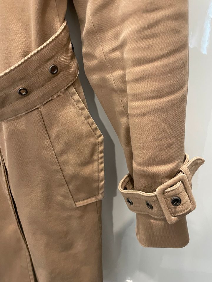 Zara Trenchcoat Gr. M in Kleinmachnow