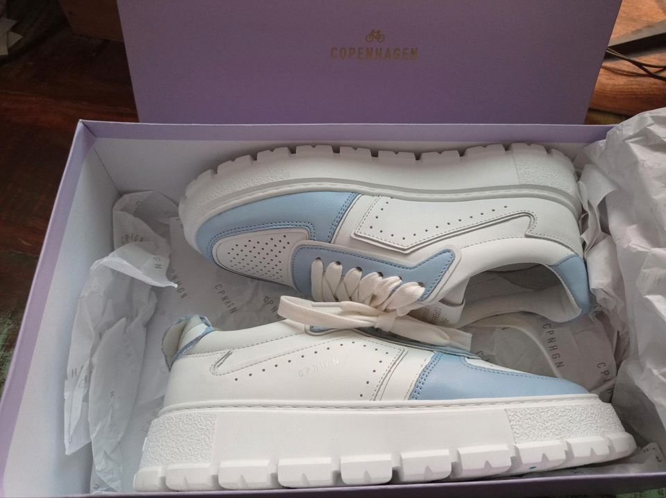 Copenhagen Studios Sneaker CPH332 vitello white light blue 37 in Berlin