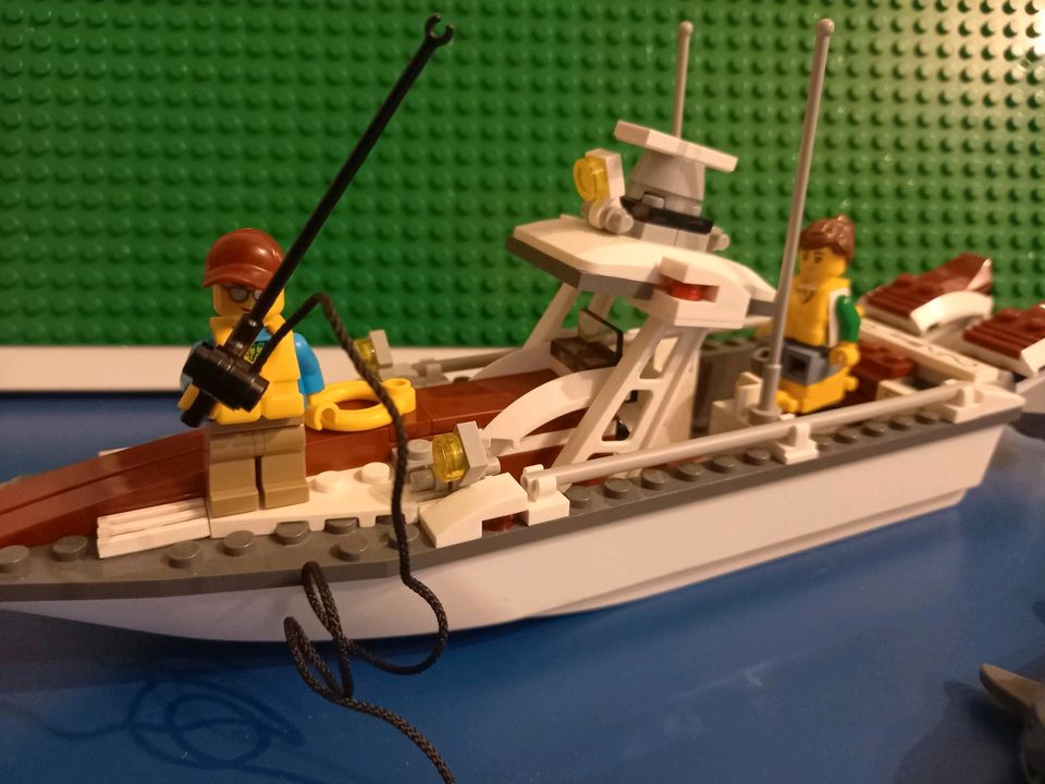 Lego City Angelyacht 60147 in Hornburg