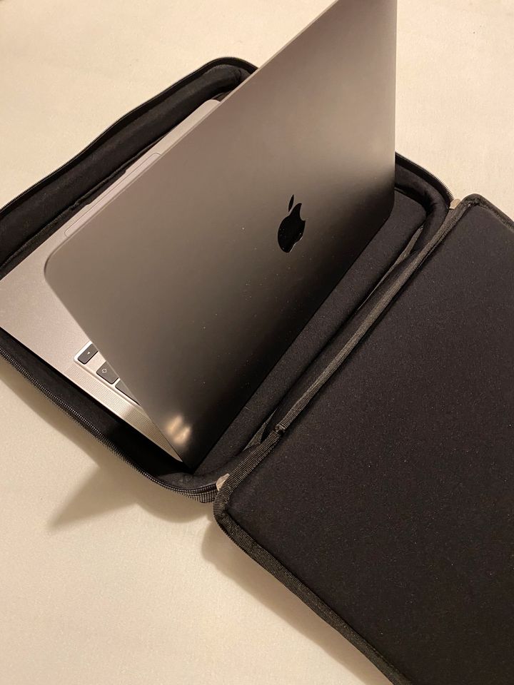 Laptop Tasche grau schwarz in Cottbus