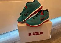 Nike LeBron 9 Low Reverse Liverpool Türkis Größe 44,5 NEU Nordrhein-Westfalen - Krefeld Vorschau