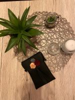 *NEU* Umhängetasche Blumen schwarz (veganes Leder) Nordrhein-Westfalen - Herne Vorschau