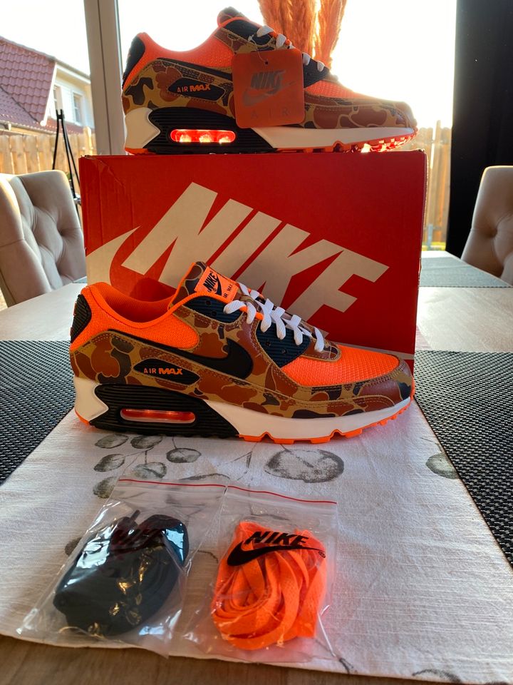 Nike Air Max 90 Duck Camo Orange EU 45.5 NEU in Drangstedt