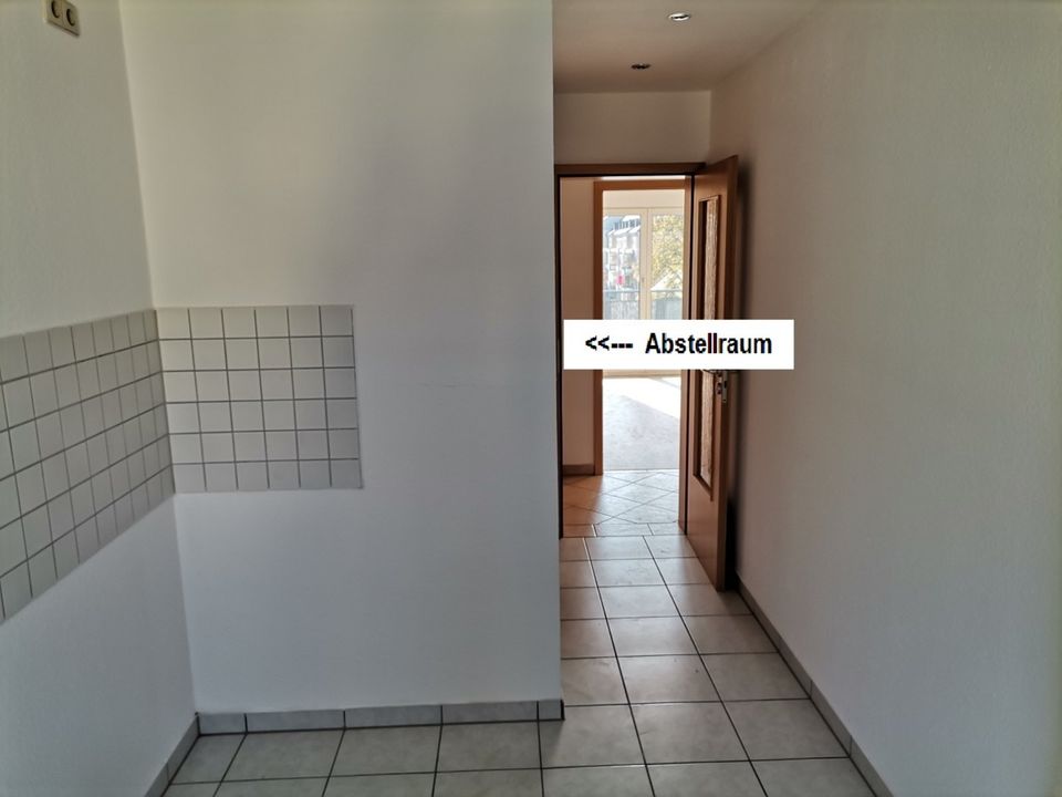 Sonnige 2-Zi. SÜD-Dachterrasse neu renoviert 420 € warm | EBK mög in Chemnitz