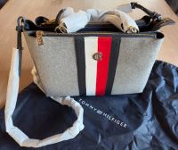 Tommy Hilfiger Tasche grau NEU mit Etikett Baden-Württemberg - Elzach Vorschau