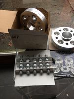 30mm Spurverbreiterung VW AUDI SKODA SEAT Nordrhein-Westfalen - Augustdorf Vorschau