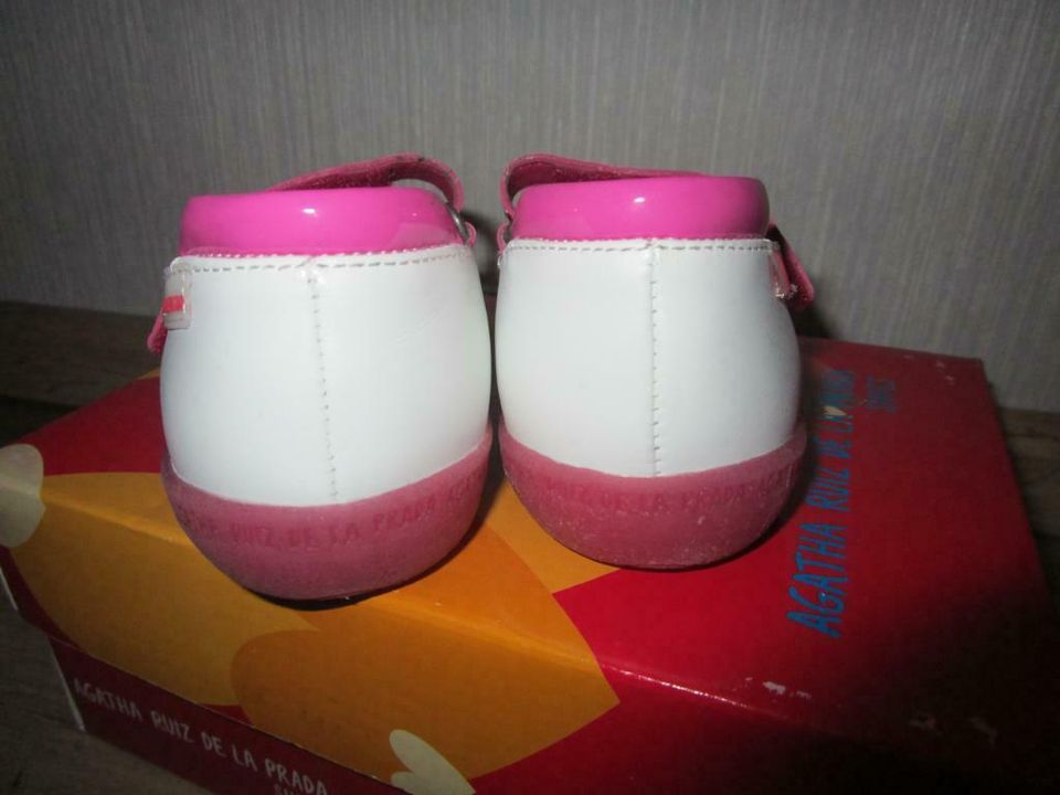 NEU süße weiße Ballerinas Herz von AGATHA RUIZ DE LA PRADA Gr. 24 in Thale