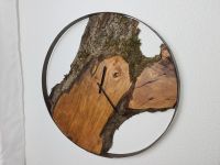 Stilvolle Wanduhr aus Naturholz, Holzuhr, Uhr, Dekoration Baden-Württemberg - Großbottwar Vorschau