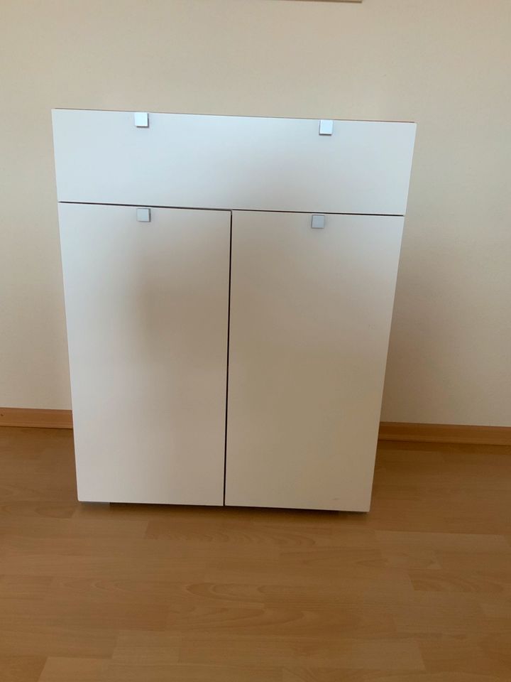 Kommode/ Aktenschrank massiv buche in Hagenburg