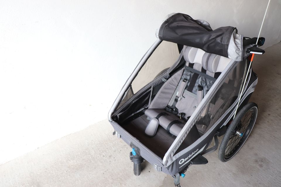 Kinderfahrradanhänger Qeridoo Kidgoo 2 Sport Grey in Puschwitz