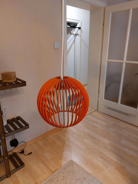 Farbflut Pendelleuchte Lampe BOLA ø 30 cm Höhe 27 cm rot NEU in  Rheinland-Pfalz - Mainz | Lampen gebraucht kaufen | eBay Kleinanzeigen ist  jetzt Kleinanzeigen