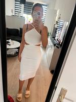 Zara Kleid Mid cut out geriffelt weiß Berlin - Marzahn Vorschau
