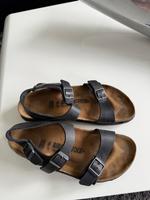 top Zustand Birkenstock Sandalen - selten Damen Gr. 38 schwarz Nordrhein-Westfalen - Krefeld Vorschau