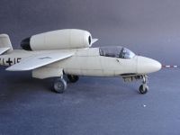 Gut gebaute Heinkel He 162 in 1:32 von Revell Niedersachsen - Amelinghausen Vorschau