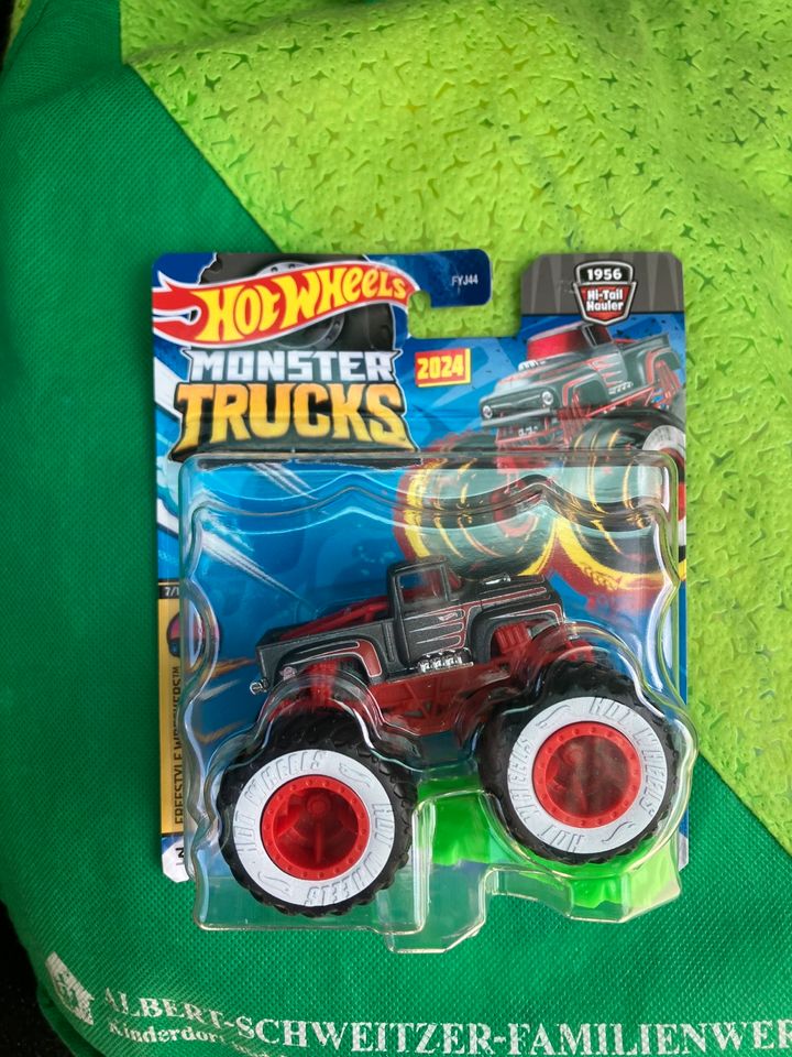 Hot Wheels Monster Truck „Hi-Tail Hauler“ in Neuruppin