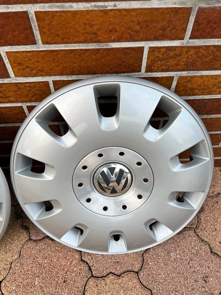 VW Radkappe Radzierblende neuwertig T5, T6, Golf 16 Zoll Felgen in Neuenstadt