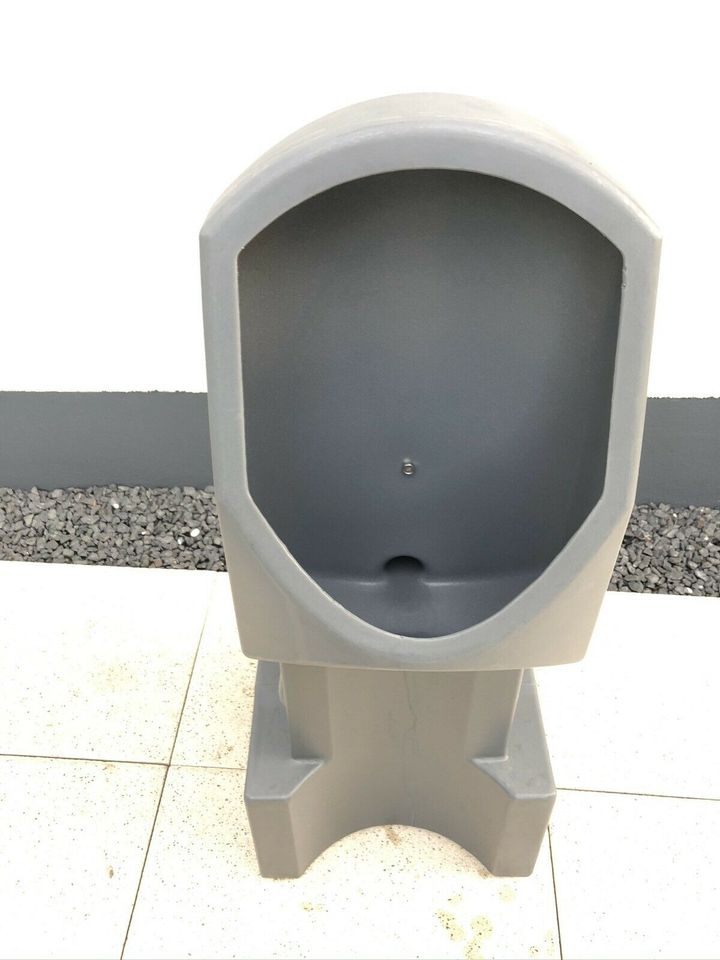 Party Urinal", Mieten, WC Wagen, Klowagen in Mönchengladbach