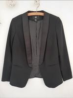 Blazer H&M schwarz (mit Satin) Dresden - Trachau Vorschau